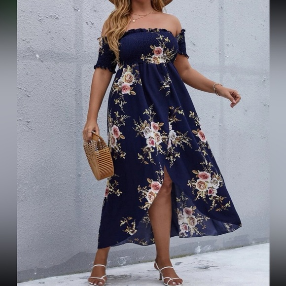 Dresses & Skirts - Boho floral print shirred high low dress